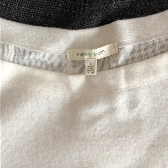 Pure good 3/4 top - Picture 2 of 2